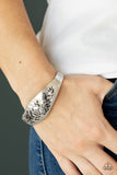 Fond of Florals - Silver - BB-009