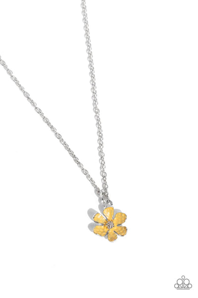 Cottage Retreat - Yellow - NS-721