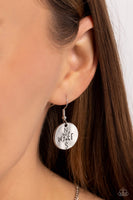 Gilded Guide - Silver - NS-775