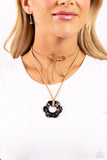 Tied Triumph - Black - NS-725